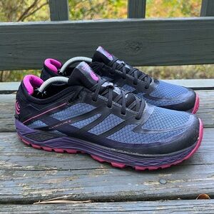 Topo Athletic Runventure 2 Zero Drop Trail Running Shoes Sneakers Women’s Size 8